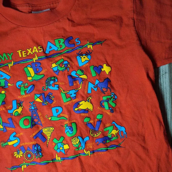 Fruit of the Loom Heavy Cotton Red ABCs of Texas Crewneck T-Shirt Boys Size 6/8 - Picture 8 of 11